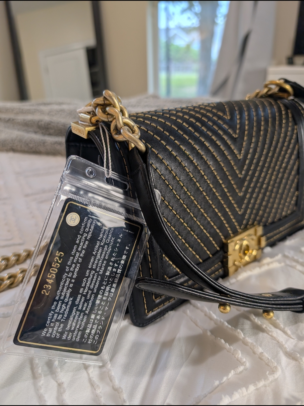 CHANEL Black Chevron Quilted Shoulder Bag Karl lagerfeld Edition - Picture 10 of 10